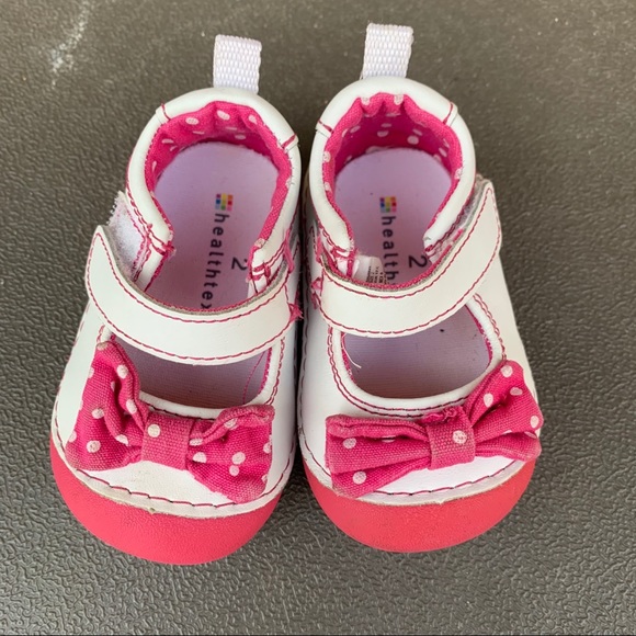 Healthtex baby Hard-sole Little Walkers with Bow - Picture 5 of 6